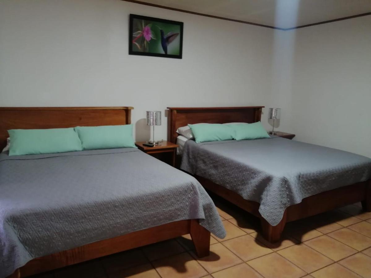 Hotel Santa Fe B&B Monteverde Bagian luar foto
