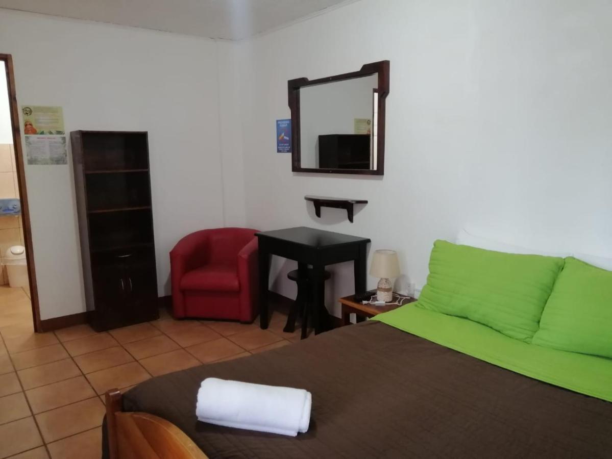 Hotel Santa Fe B&B Monteverde Bagian luar foto