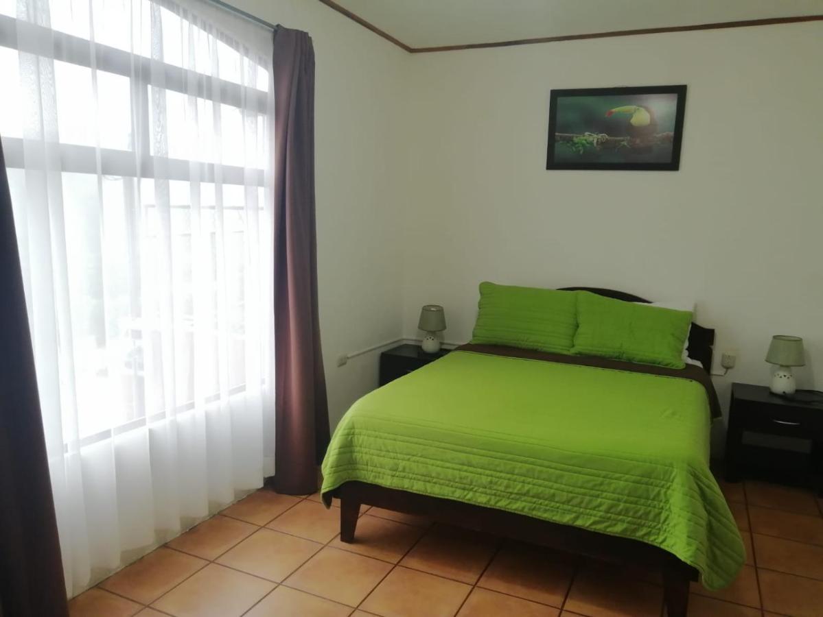 Hotel Santa Fe B&B Monteverde Bagian luar foto