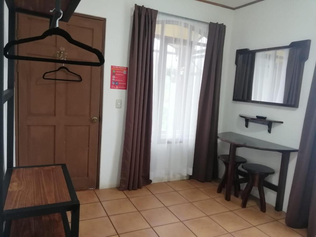 Hotel Santa Fe B&B Monteverde Bagian luar foto