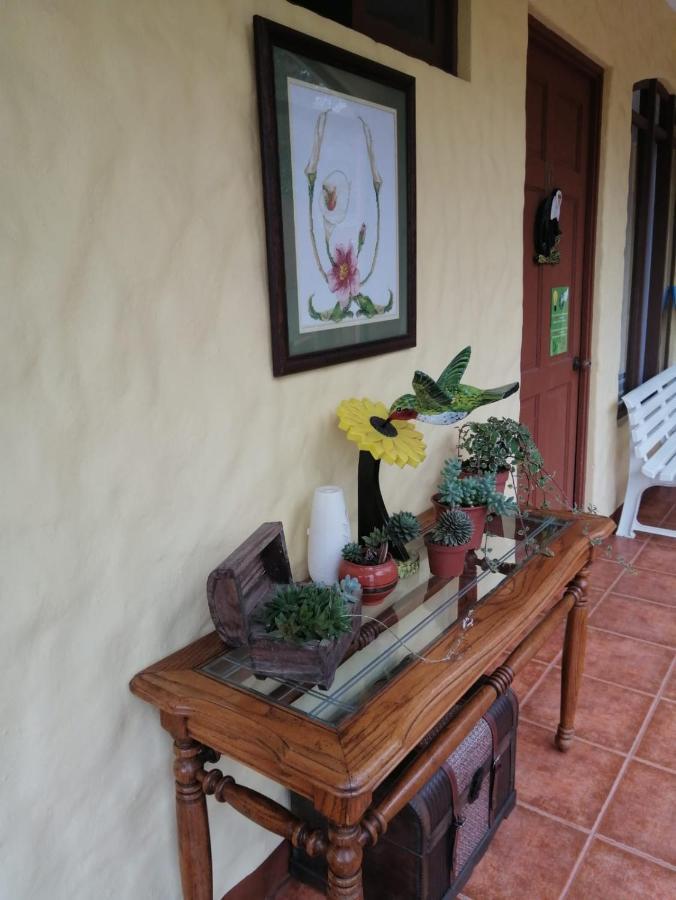 Hotel Santa Fe B&B Monteverde Bagian luar foto