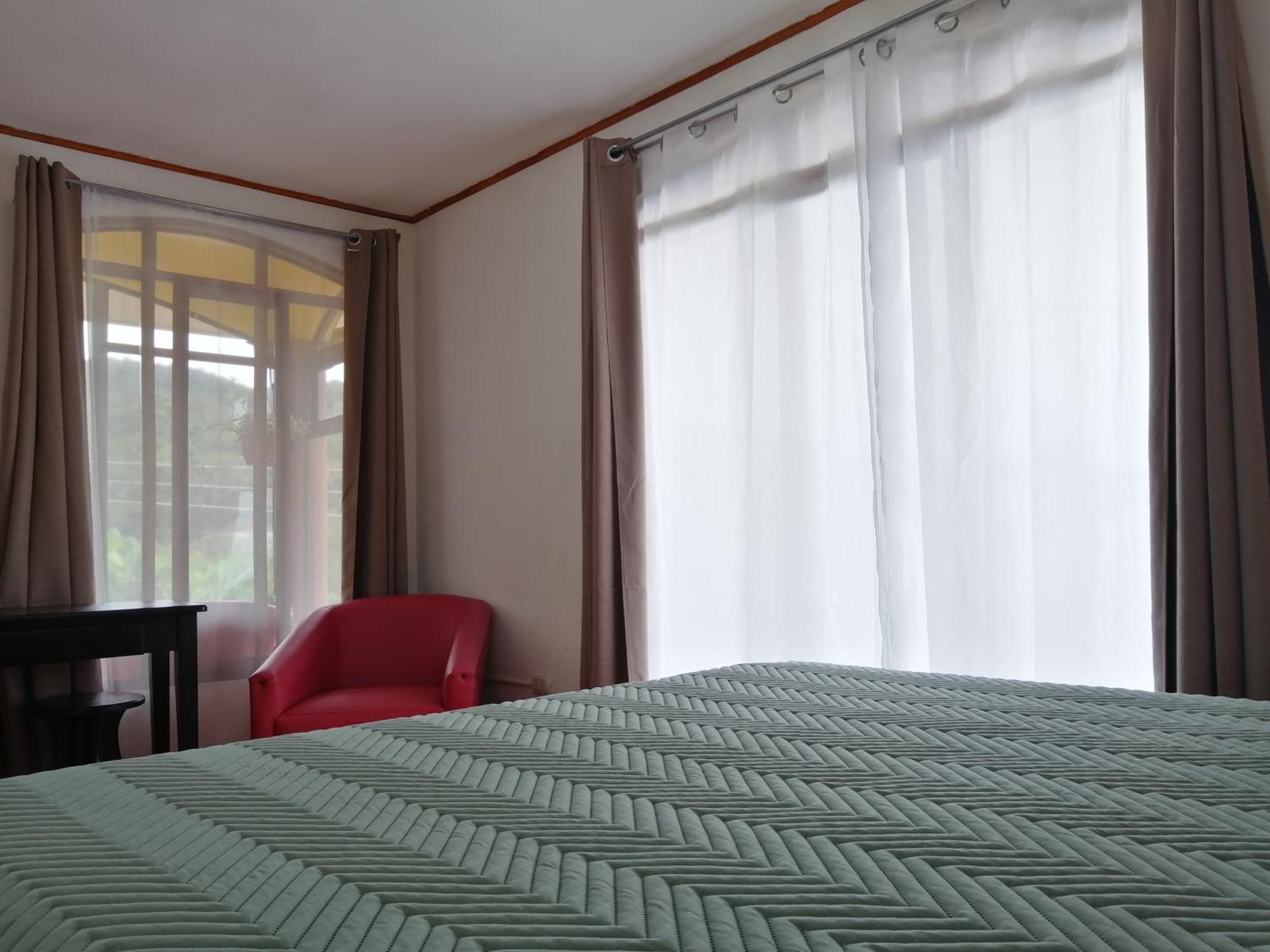 Hotel Santa Fe B&B Monteverde Bagian luar foto