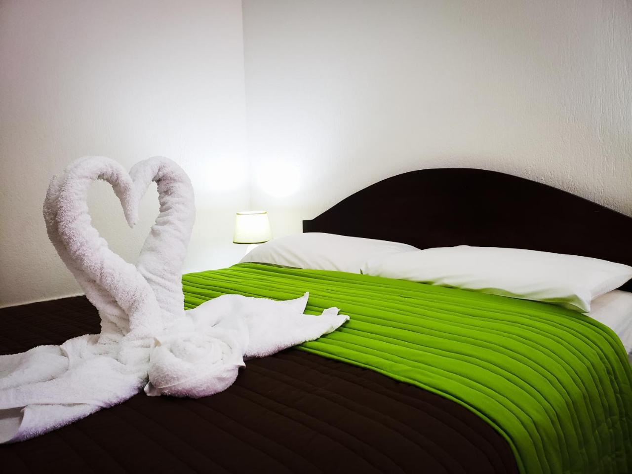 Hotel Santa Fe B&B Monteverde Bagian luar foto